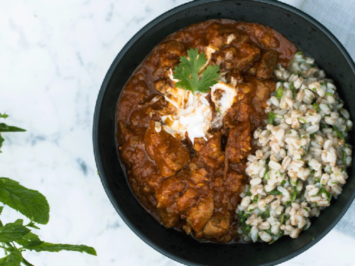 Krydret lammegryte med perlespelt