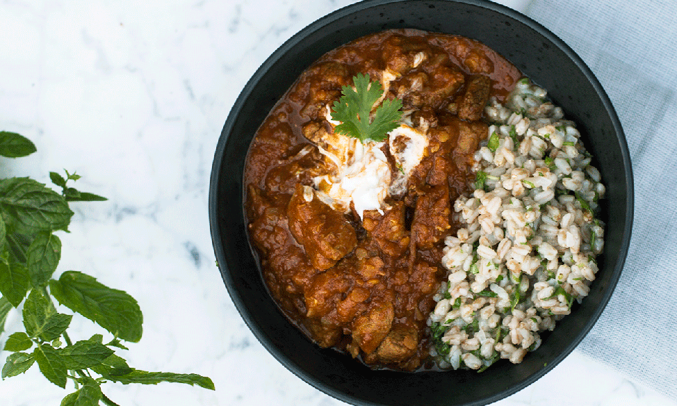 Krydret lammegryte med perlespelt